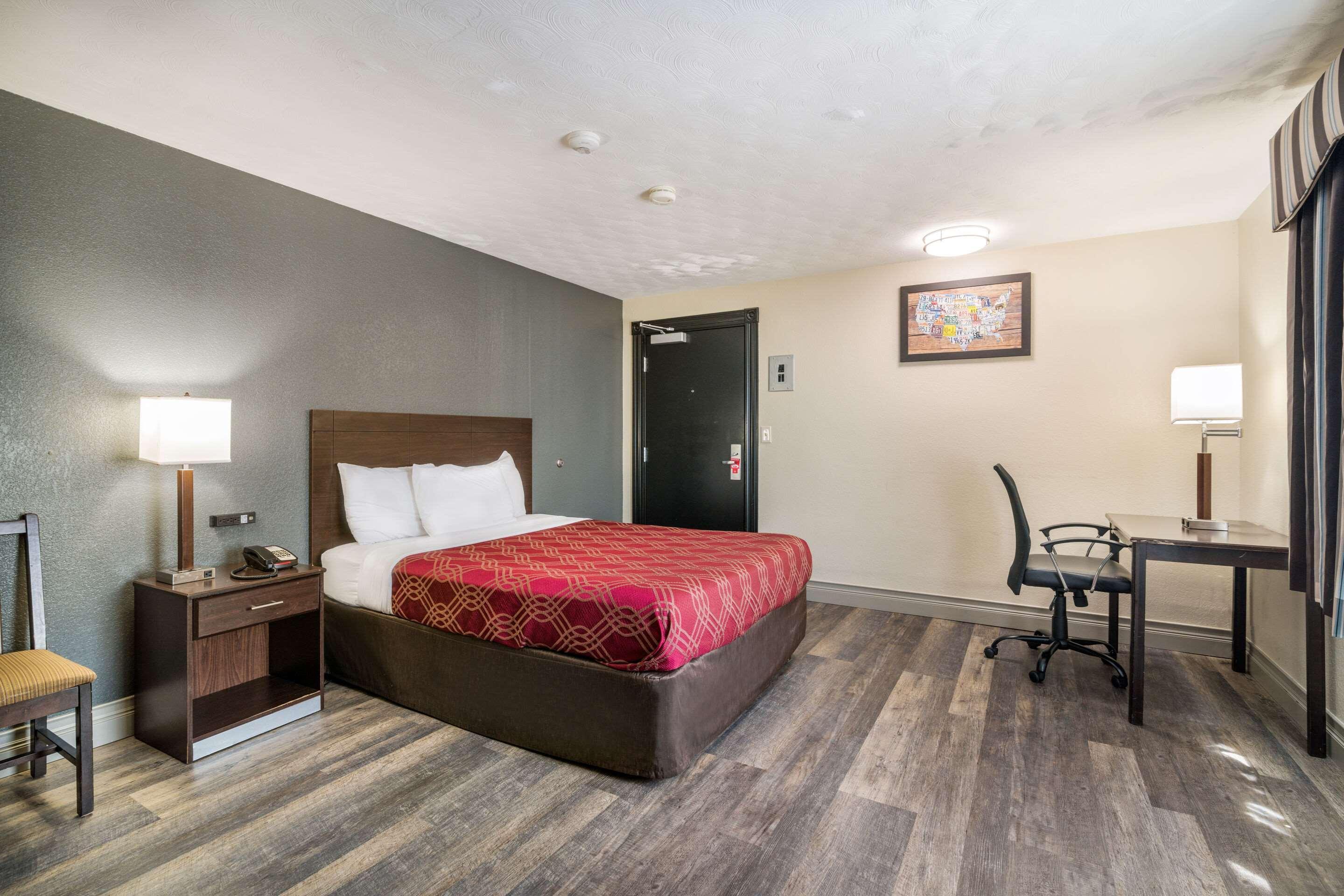 Econo Lodge Boston-Malden Luaran gambar